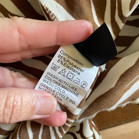 Zebra print romper open w knot tie classy dressy brown off-white fun sexy - Picture 15 of 16